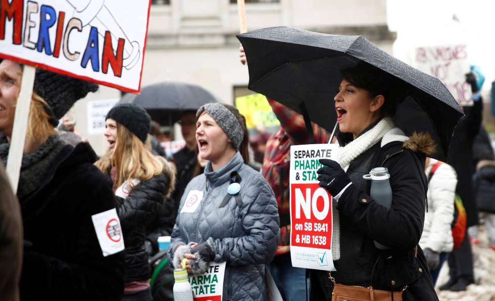 Una protesta de los antivacunas en Washington, en febrero.