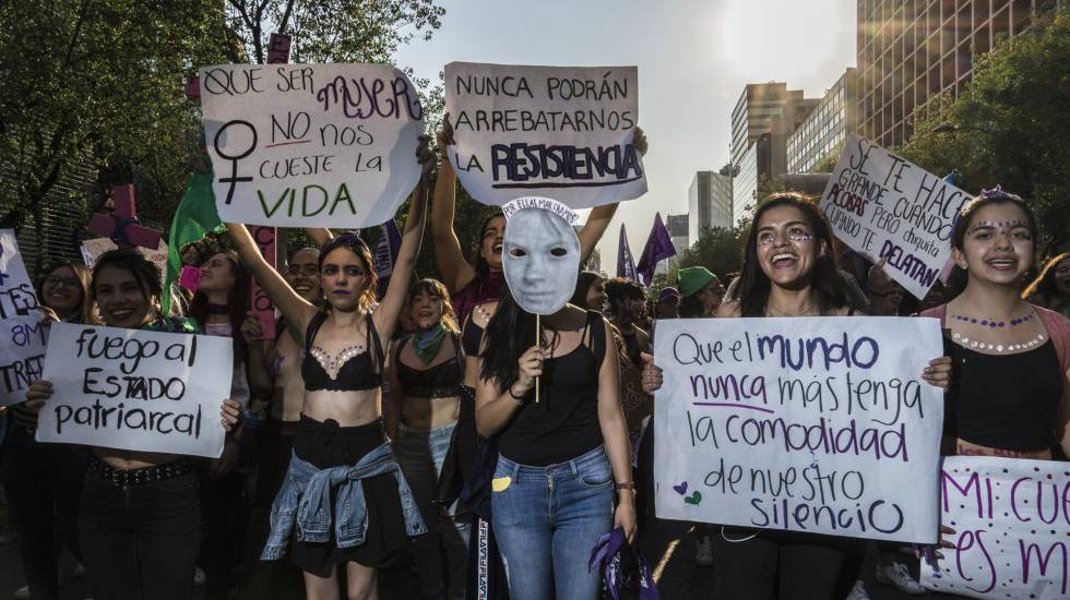 Miles de mujeres, en la manifestaciÃ³n del 8 de marzo en Ciudad de MÃ©xico.