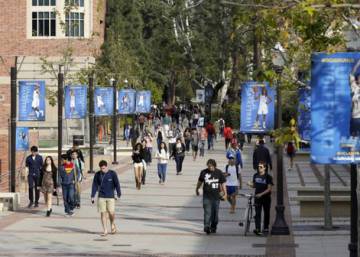 Escándalo en EE UU por los sobornos para acceder a universidades de élite