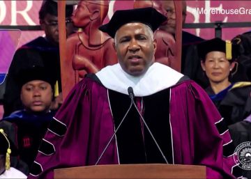 Un multimillonario pagará los préstamos universitarios de cerca de 400 estudiantes en EE UU