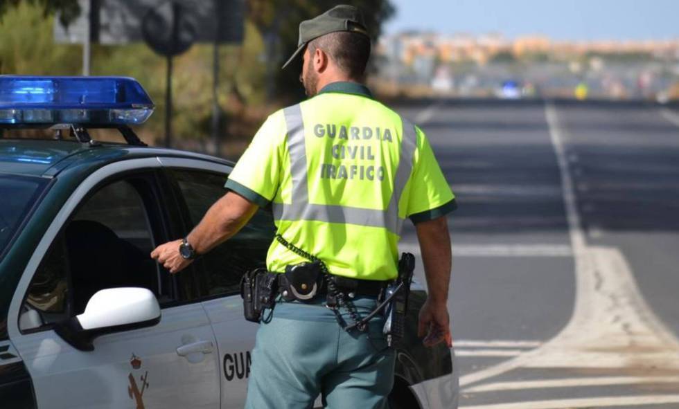 Agente de la Guardia Civil. 