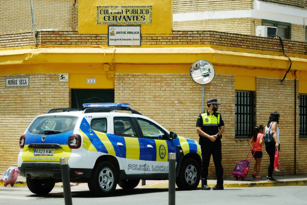 Colegio Cervantes Dos Hermanas