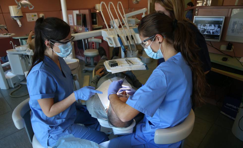 Clinica Dental de la Facultad de Odontologia de la Universidad Complutense de Madrid.