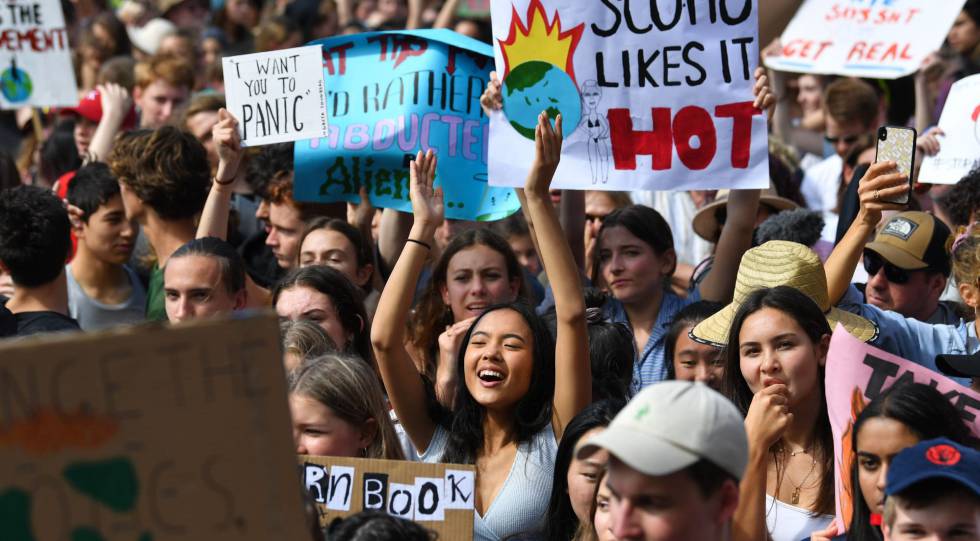 Manifestantes contra a mudanÃ§a climÃ¡tica, nesta sexta-feira em Sydney.
