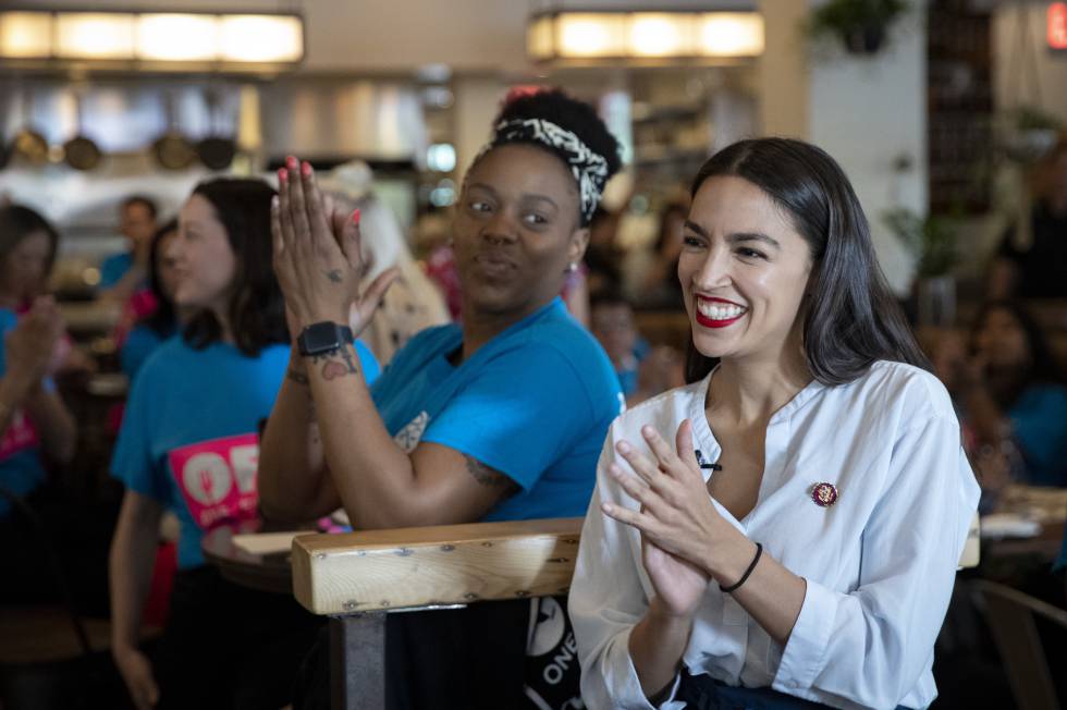 El coraje de cambiar la política de Alexandria Ocasio-Cortez