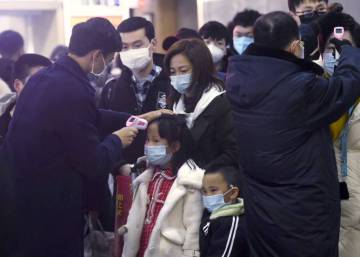 China amplía la cuarentena por el coronavirus a otras cuatro ciudades y aísla a 21 millones de personas