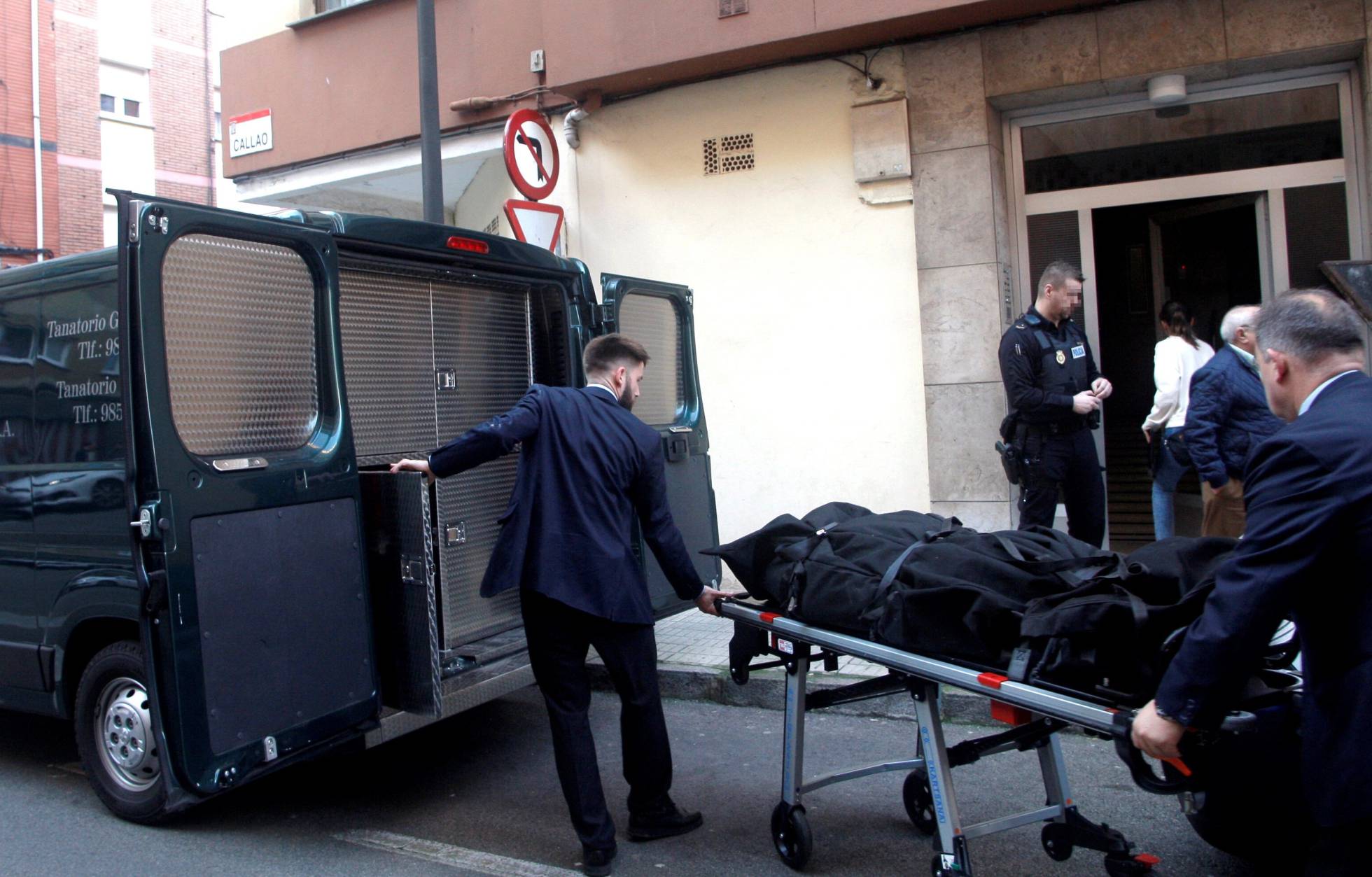 La Policía Busca A La Expareja De Una Mujer Hallada Muerta En Gijón