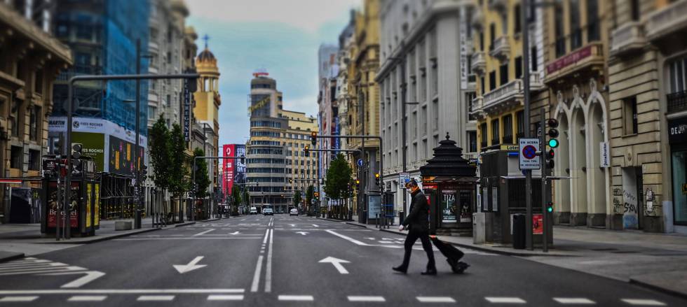 Madrid vacio por el confinamiento por el coronavirus.