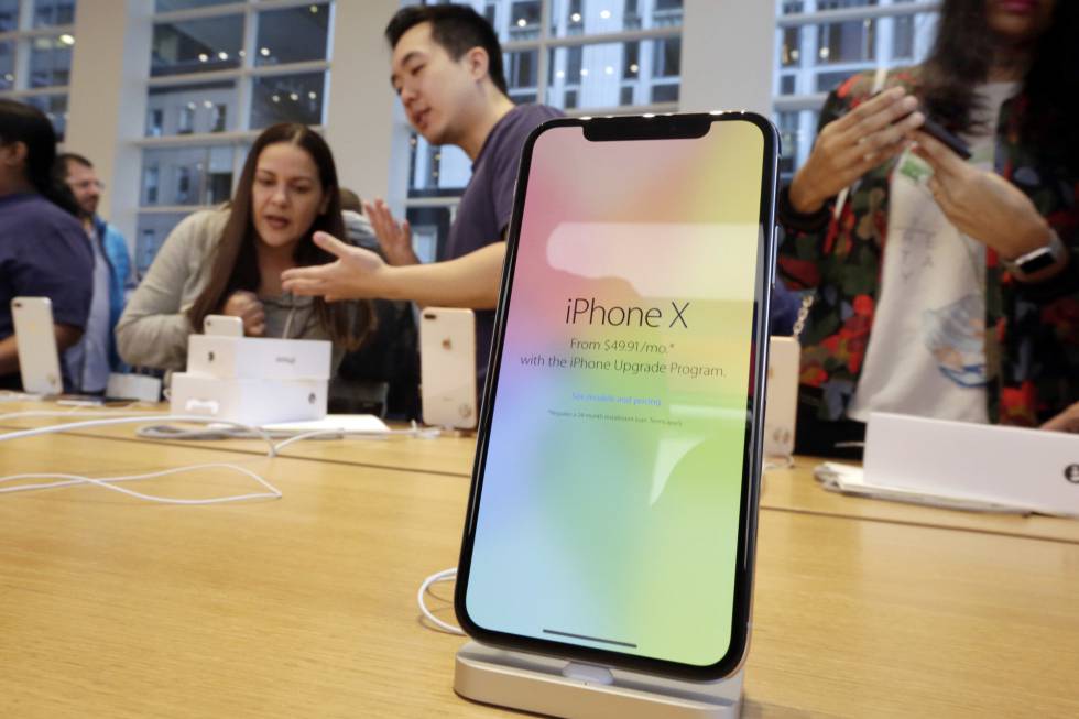 El iPhone X de Apple en una de sus tiendas.