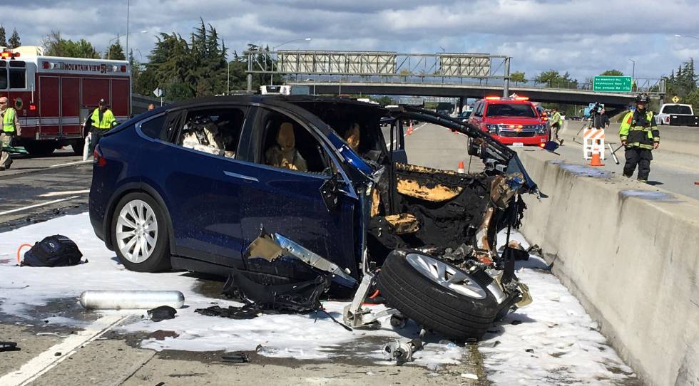 Tesla reconoce el segundo accidente mortal en EE UU con un coche que circulaba en piloto automático 1522488697_843295_1522490282_noticia_normal