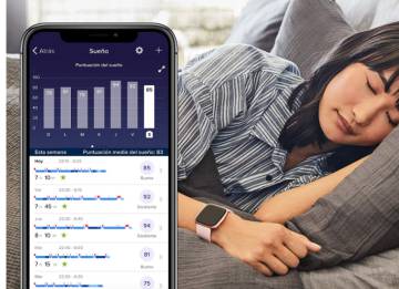 El Fitbit Versa 2 controla y puntúa la calidad del sueño.