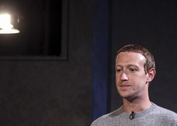 Aaron Sorkin, guionista de ‘La red social’, arremete contra Zuckerberg: “Estás atacando la verdad”