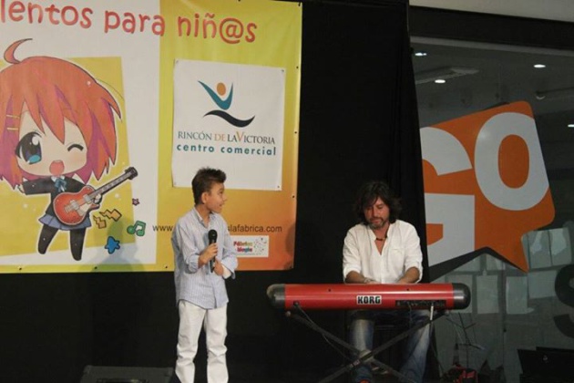 Adrián Martín Vega actuando en el concurso "Mamá quiero ser artista", en una imagen de su página de Facebook