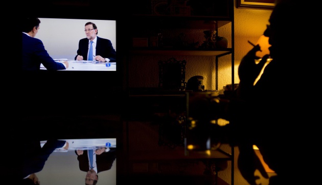 El cara a cara, en el sal&oacute;n de una casa en Ronda. 