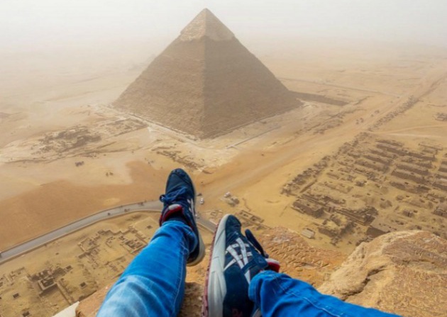 Vídeo: Se salta la prohibición de las pirámides Giza y lo graba con una GoPro | Verne EL PAÍS