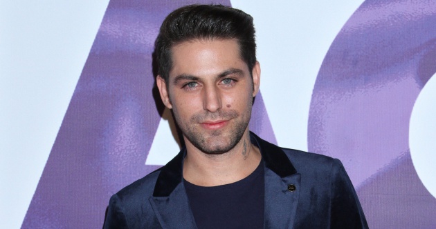 El actor mexicano Renato L&oacute;pez durante la alfombra roja de la pel&iacute;cula 'Macho' en Ciudad de M&eacute;xico.