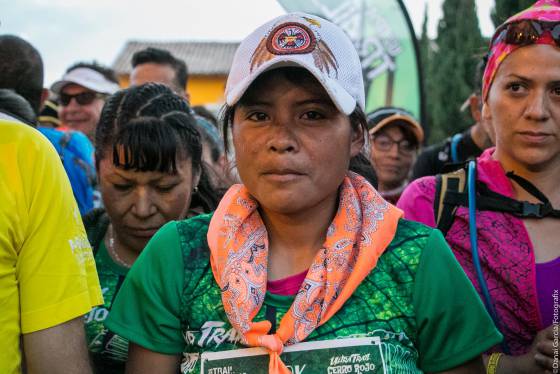 Una mujer tarahumara gana un ultramaratón en México sin equipación  deportiva | Verne México EL PAÍS