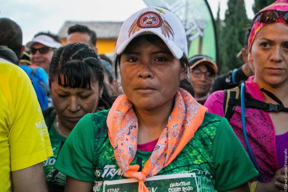 Una Mujer Tarahumara Gana Un Ultramaraton En Mexico Sin Equipacion Deportiva Verne Mexico El Pais