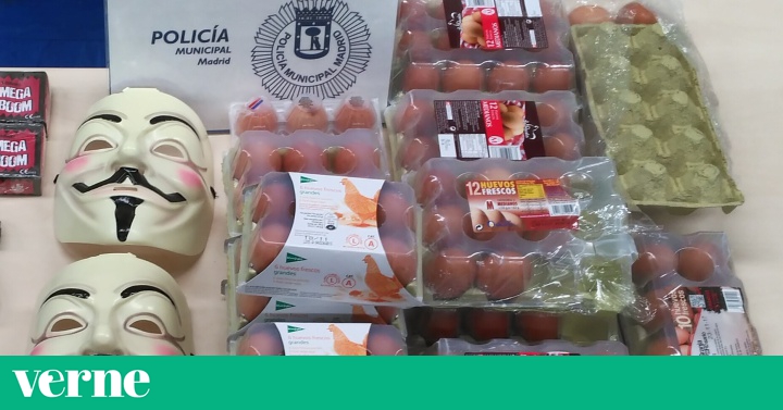 Lanzar huevos en Halloween, la gamberrada que menos gusta a la policía |  Verne EL PAÍS