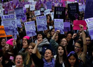 O mistério de Sheila Minor, a única mulher numa conferência