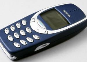 La moda de los teléfonos tontos se hace viral. Los nuevos diseños de Nokia  conquistan a la Generación Z y a los millennials - Bulevar Sur