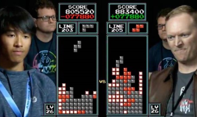 Joseph Saelee contra Jonas Neubauer en la final del Campeonato del Mundo de Tetris.