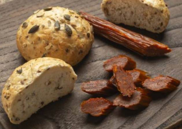 Calibizo, chorizo hecho con calabaza en vez de carne.