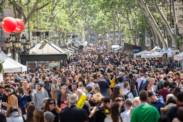 Por pura estadística, en esta foto de Las Ramblas de Barcelona tiene que haber alguna María
