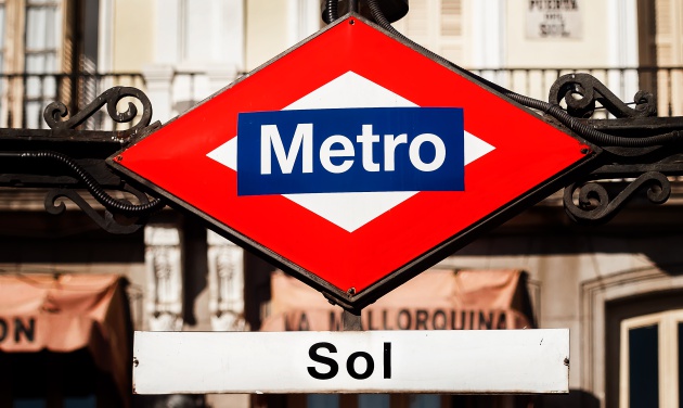 Cosas que todos los viajeros del metro de Madrid se han preguntado ...